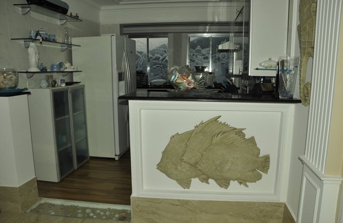 Morro do Maluf Apartment | Beautiful Apartment with Spa, Kitchen & Perfect 10 Rating