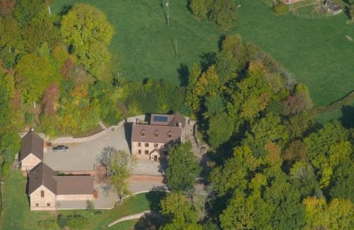 Hay-on-Wye House | Discover The Motor House: Guest Rated 9.6/10 for Quality