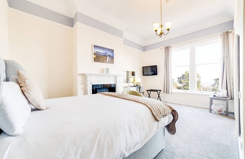 Malvern Hotel | Discover Comfort at The Mount Pleasant Hotel - Family Friendly