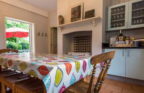 Swanage Villa | Perfect Retreat at The Mount Swanage - Sleeps 16 Guests