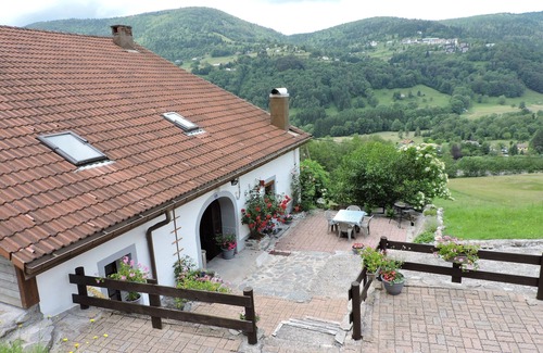 Bussang House | Unforgettable Mountain Retreat with Family-Friendly Amenities