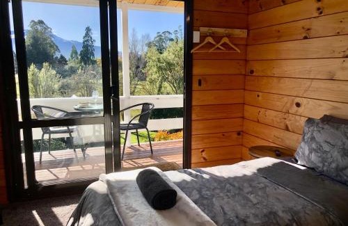 Rangataua Hotel | The Mountain View Studio