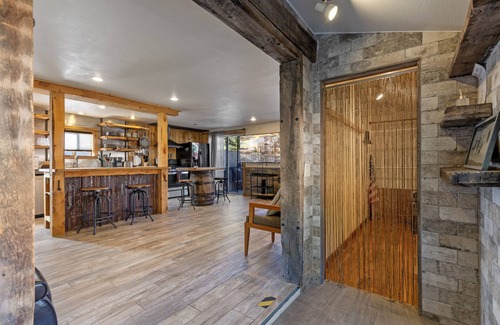 June Lake House | Pet-Friendly Mountain Getaway with Pool & Breakfast Options