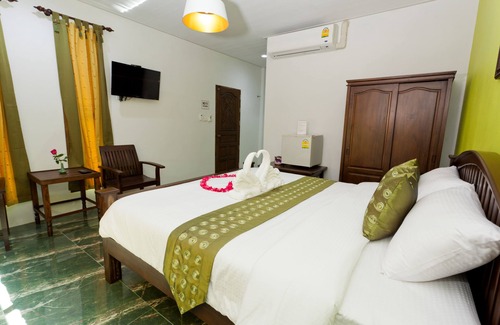Khuekkhak Hotel | Enjoy Family-Friendly Amenities at The Mouth Resort