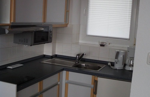 Horum Apartment | Bright Möwe Retreat: Scenic Views & Family-Friendly Amenities