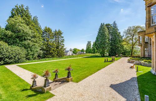 Newland Near Ulverston Apartment | Discover The Myles Suite at Stone Cross Mansion