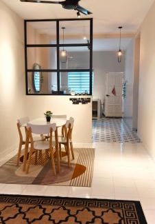 Bandar Baru Salak Tinggi House | Budget-Friendly Stay at THE Nadraa GUESTHOUSE KLIA