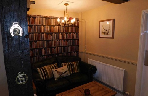 East Harling Bed & Breakfast | Elegant Stay at The Nags Head: Rated 8.4 with Breakfast