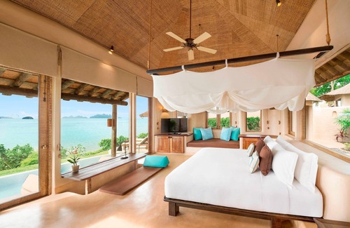 Pa Klok Resort | Discover The Naka Island: 5-Star Resort with Ocean Views
