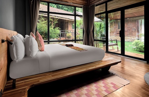 Luang Prabang Resort | Discover The Namkhan: 4-Star Retreat with Ocean Views