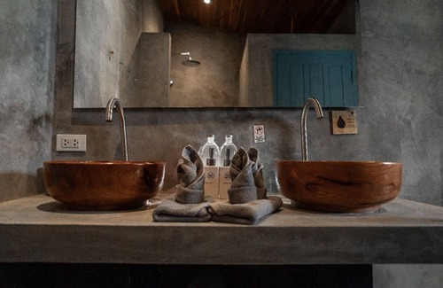 Luang Prabang House | Family Deluxe Bungalow: Nature Retreat with Pool & Spa