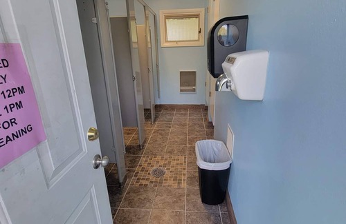 Germfask Cabin | Pet-Friendly Native Nook Cabin Near Pictured Rocks