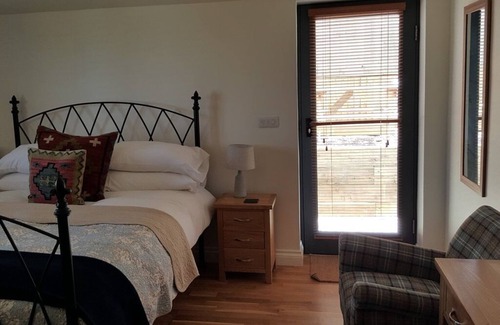 Shepton Mallet Hotel | Experience The Natterjack Inn: Family-Friendly 4-Star Stay