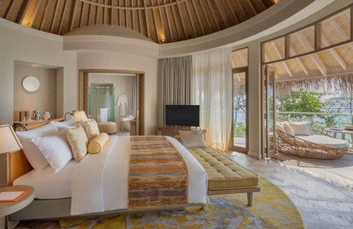 Thiladhoo Resort | Indulge at The Nautilus Maldives: 5-Star Oceanfront Retreat