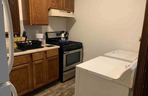 Oswego House | Family-Friendly Stay at The Navy 2 - Guest Rated 9.6/10