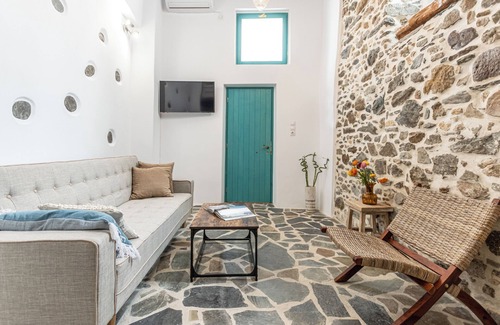 Naxos House | The Naxos Loft with view of the Castle