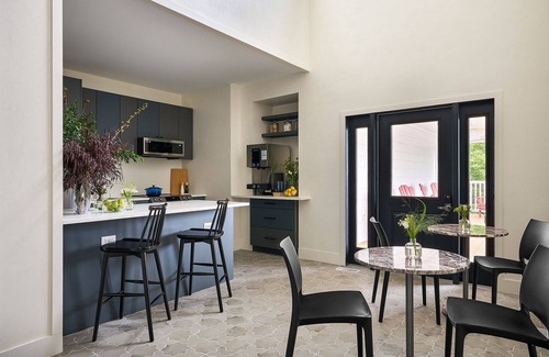 New Buffalo Apartment | Pet-Friendly Retreat at The Neighborhood Hotel - New Buffalo