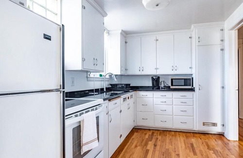 Sheridan Apartment | Family-Friendly Retreat at The Nelson Inn with Excellent Ratings