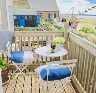 Whitstable House | Discover The Ness: Oceanfront Retreat with Family-Friendly Amenities