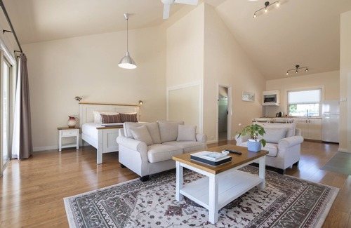 Gundaroo House | Discover The Nest at Gundaroo: Rated 9.8, Family-Friendly Stay
