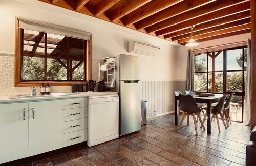 Beechworth House | Pet-Friendly Escape: The Nest in Beautiful Beechworth