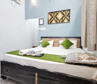 Faizabad Hotel | The Nest