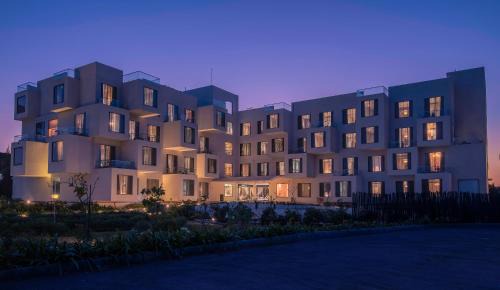 Sanganer Resort | Relax at The Nest Resort: Family-Friendly with Pool & Dining