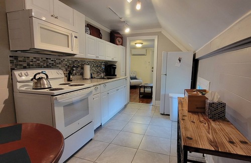 Searsport Apartment | Coastal Retreat: One-Bed Apt with Ocean View & Private Patio