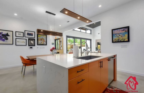 West Congress House | Relax at The Nest: Pool & Hot Tub Retreat for Families
