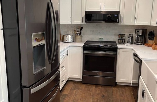 Mystic - New London Apartment | Discover The Net Loft of Stonington: 10/10 Guest Rated Retreat