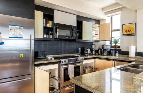 South Beach Apartment | Top-Rated Netherland R5F: Ocean Views & Park Access