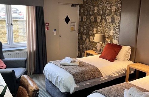 Sowerby Bridge Hotel | Enchanting Hobbit Hotel Rooms with Breakfast & Family Amenities
