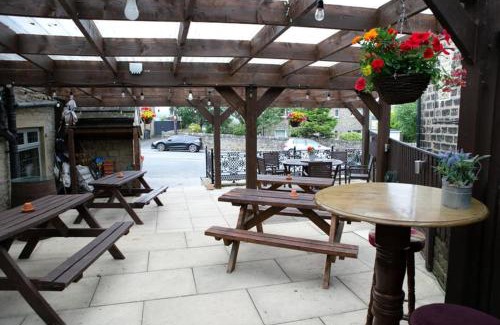 Sowerby Bridge Bed & Breakfast | Cozy Bed and Breakfasts in Sowerby Bridge, UK - 8.8 Rated
