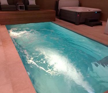 Nieuwpoort Bed & Breakfast | Newport Lodge: Breakfast, Wellness & Ebike Adventures Await