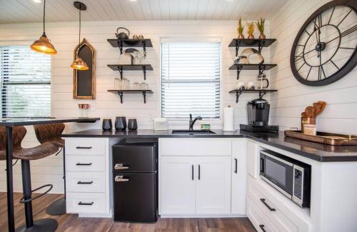 Waco House | Explore The Newtonian Tiny Container Home near Magnolia
