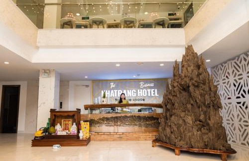 Vinh Hai Hotel | Discover Oceanfront Comfort at The Nha Trang Business Hotel