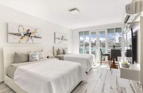 Puerta de Tierra Condo | Unforgettable Ocean View at The Nicest View of Condado