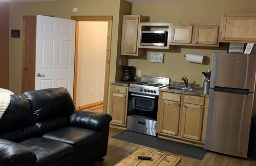 Fairland Apartment | Highly Rated The Nigh Place Studio with King Bed & Kitchen