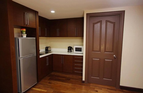 Nong Bon Hotel | Explore The Ninth Place Serviced Residence with Pool & Breakfast