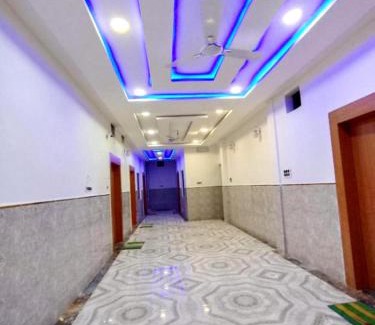 Ayodhya Hotel | The Nirmala Palace - Ayodhya - Near-Ram-Janmabhoomi-and-Ayodhya-Ram-Mandir-with-Parking-and-Restaurant-Facilities - Best Hotel In Ayodhya