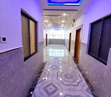 Ayodhya Hotel | The Nirmala Palace - Ayodhya - Near-Ram-Janmabhoomi-and-Ayodhya-Ram-Mandir-with-Parking-and-Restaurant-Facilities - Best Hotel In Ayodhya