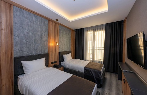 Kucukcekmece Hotel | Experience Comfort at The Nirvanas Hotel - Rated 9.2/10