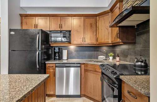 East Kootenay Condo | Relax at The Noble Nest with Pool, Hot Tub & Patio Access