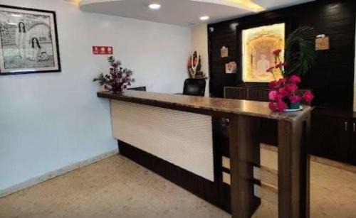 Noida Hotel | Guest Rated 9/10 at The Noida Inn - Family-Friendly Stay
