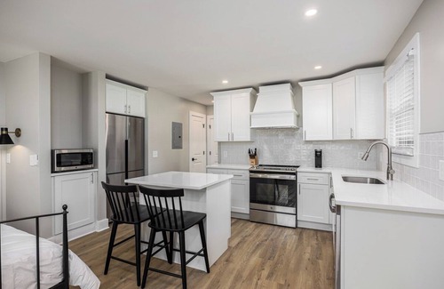 Hillsboro West End Apartment | The Nomad by AvantStay – Modern Comfort Near Downtown