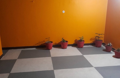 Gomti Nagar House | The Nomad Cave ,Cozy Stay for Backpacker & Digital Nomad,Startup House Co-Livin.