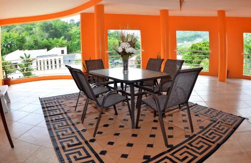 Port of Spain Bed & Breakfast | Discover The Nook at Pax Vale: Oceanfront Family Retreat