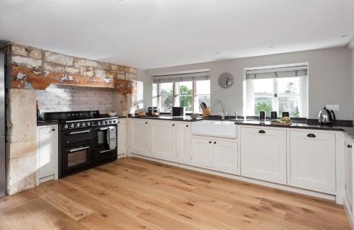 Guiting Power House | Discover Family-Friendly Comfort at The Nook – 9/10 Rating