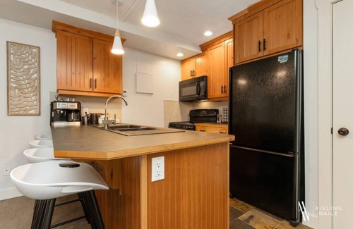 East Kootenay Condo | Experience The Nordic Escape with Pool & Hot Tub Amenities