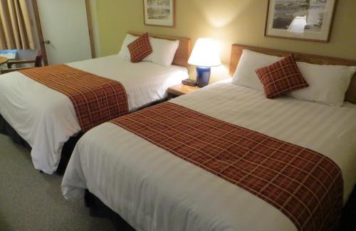 Sister Bay Cabin | Relax at The Nordic Lodge: Family-Friendly and Pet Welcoming